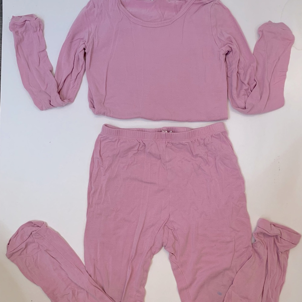 Kyte 2 piece PJs Size 7